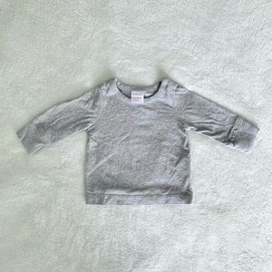Hanna Anderson Long-Sleeve Shirt in Heather Grey, Size 3-6M